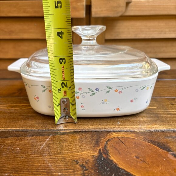 Vintage CorningWare Casserole Dish with Lid – Floral Vine Pattern - Picture 6 of 6
